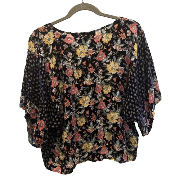 Johnny Was Silk Boxy Tee With Floral Velevt Burn Out Pattern - Picture 1 of 6